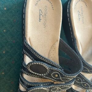 Clarks Women's Black Sandals